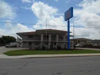 Motel 6 San Antonio, TX - South WW White Rd Hotels in San Antonio