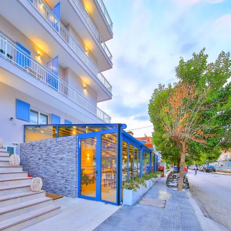 Dias Hotel