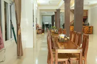 Gold Plus Hotel