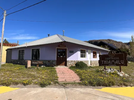 Hostería Thiamalu Отели рядом с достопримечательностью «Miradores Los Condores y Las Aguilas»