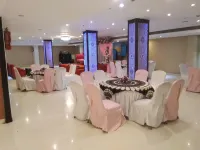 Hotel Rajshree & Spa - bar