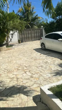 The White Rock Hotel BB Отели в г. Хуан-Долио