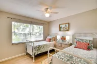 New Smyrna Beach Condo Pool Access, Walk to Beach - Holiday Apartments