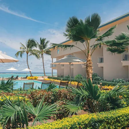 Moana Sands Lagoon Resort