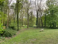 Peaceful haven with garden and parking in Chantilly Các khách sạn ở Gouvieux