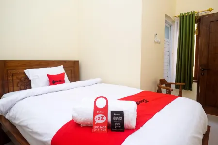 RedDoorz Syariah @ Klodran Solo