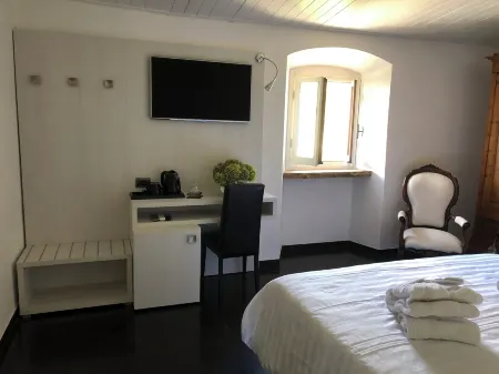 AZIENDA AGRICOLO IL POGGIOLINO Отели рядом с достопримечательностью «Lago dei Pioppi»