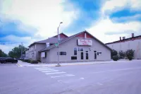 Canby Inn and Suites Hôtels à : Canby