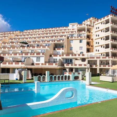 Apartamentos Palm Garden by LIVVO