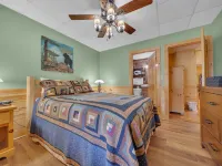 ER258- Sweet Memories Great Location- Close to Town Cabin