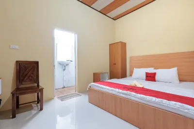 RedDoorz near Waterworld Lampung Hotels near Malaisya