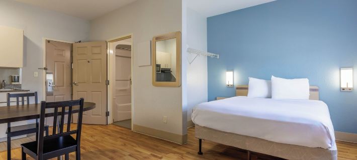 Studio 6 Toronto - Mississauga with Kitchenettes Hotels in Mississauga