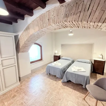 Elegant Farmhouse Retreat in Poreta, Italy