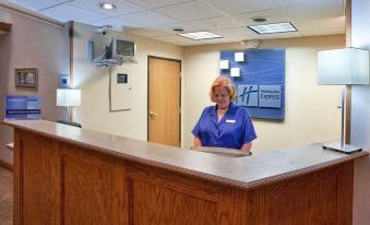 Holiday Inn Express MT. Pleasant - Scottdale