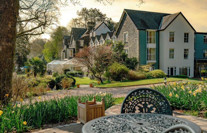 Lakeside Hotel and Spa