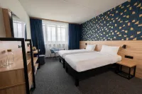 ibis Styles Debrecen Airport Hotels near Bortársaság - Debrecen