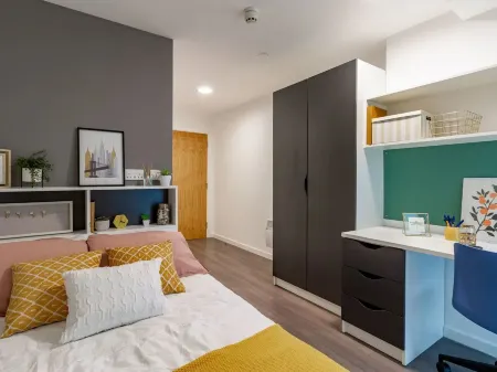 For Students Only Pavilion Court in Wembley Отели рядом с достопримечательностью «St Michael the Archangel»