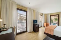 Eurostars Plaza Acueducto Hotels near Torreondelos Lozoya