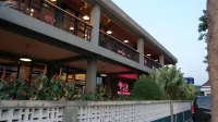 Amaze Hotel Kediri Hotel dekat Wisata Offroad Gunung Kelud