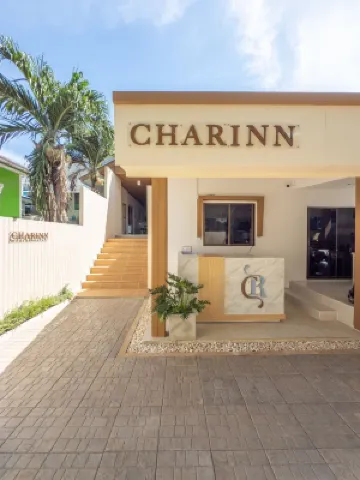 Charinn Kohlarn Hotels in der Nähe von Fährableger Na Baan