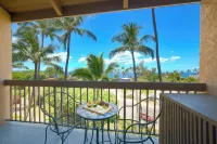 Top Floor, 360 deg Ocean View, Totally Remodeled, 2-bed 2 bath with split AC