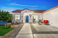 Thousand Palms Escape Family Friendly, Arcade, Pool Fun Games Отели в г. Таусанд Палмс