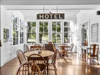 Meyer Hotel - breakfast
