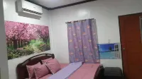 Whole Villa Exclusive Overnight Phase 1 Hôtels à proximité de : University of the Visayas Toledo Branch