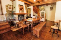 Gîte d'Aunac Hotel di Biert