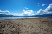 AQUA Corner Unit w Balcony and Amazing View #614