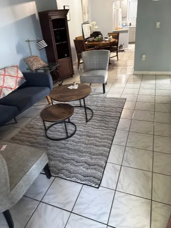 Charming 2-bedroom house with AC, WiFi in brilliant North Miami Отели рядом с достопримечательностью «Музей современного искусства»