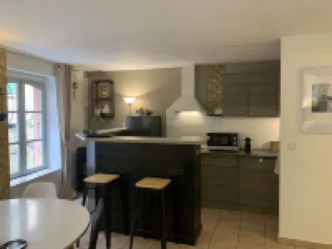 Chic & cozy city center apartment