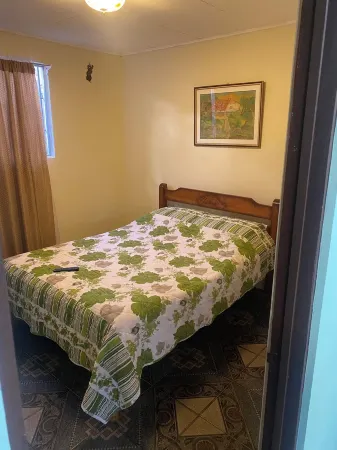 Casa Cerca de Supermercado de la Cadena Walmart, Aceptamos Mascotas con Cochera