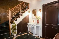 The Silver Doon – A Cozy Mountain Escape at Mall Road, Mussoorie