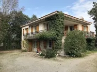 Grande Maison Idéale Pour Deux Couples Hotel a Velleron