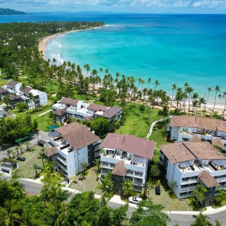 Luxury Chic Playa Bonita Beachfront.