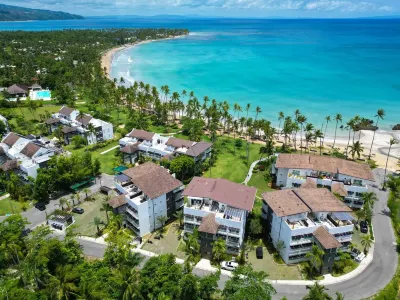Luxury Chic Playa Bonita Beachfront.