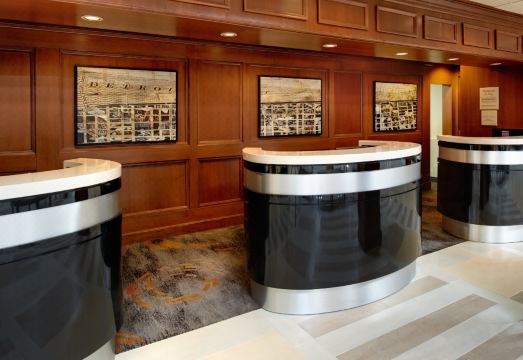 더블트리 바이 힐튼