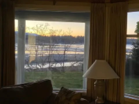 Oceanfront Nanoose Bay stunning views condo sleeps 6 Hotels in Nanaimo E