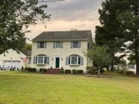 Fabulous 3 Bedroom House. Peaceful, Relaxing Sunnywood Retreat in Chincoteague.