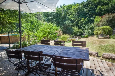 Magnifique Maison Écologique au Cœur du Périgord Pourpre