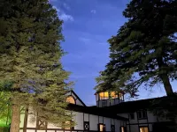 Horse lovers paradise with 2 bedrooms and WiFi, AC in Lake Geneva Hotels in Lyons