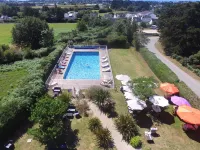 Hôtel Restaurant SPA Le Tumulus - piscine