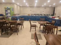 瓦赫達特凱爾飯店 住宿飯店