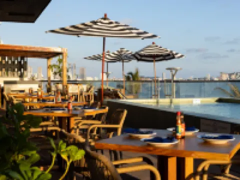 Holiday Inn Express & Suites Mazatlan by IHG Hotel di Mazatlan