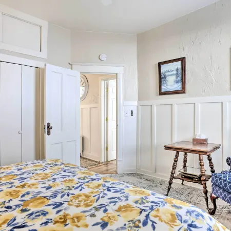Mountain-View Lead Home w/ Patio + Fire Pit! Hotels in Lead