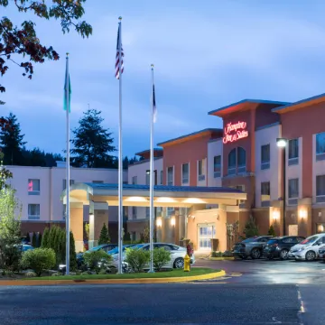 Hampton Inn & Suites Seattle/Redmond Отели в г. Редмонд