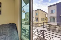 1 Mi to Intel Campus! Chandler Townhome w/ Pools - Spa
