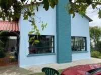 2-bedroom house in charming Antoniopolis/La Paloma Rocha.1 block from the beach Hotels in 