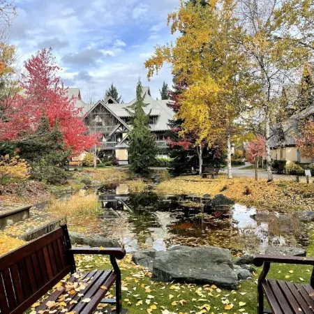 Cozy Village Townhome- Free Parking!